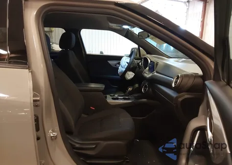 2021 Chevrolet Blazer Awd 2Lt from USA, damaged, VIN 3GNKBHRS0MS563819